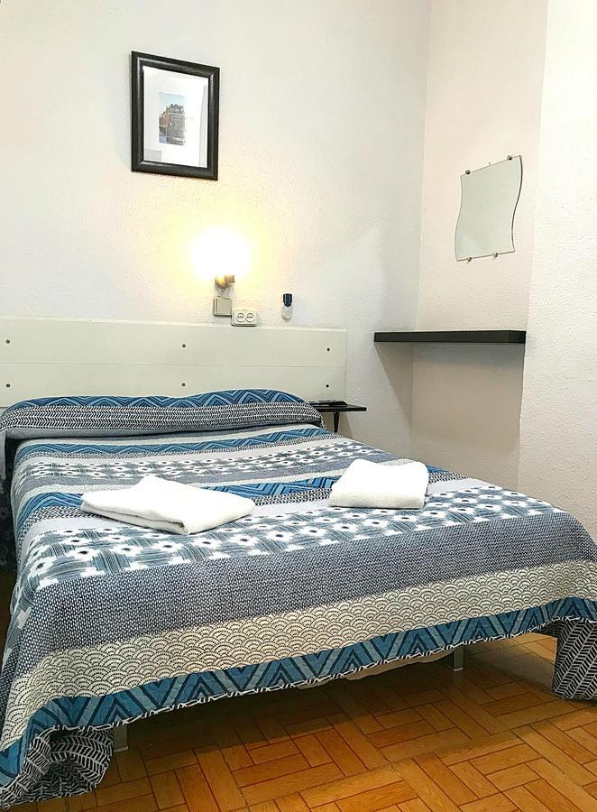 מדריד Hostal Los Arcos מראה חיצוני תמונה